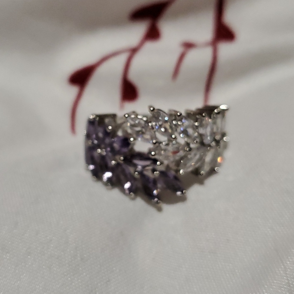 NEW SS BEAUTIFUL RING 💍 - Picture 3 of 8